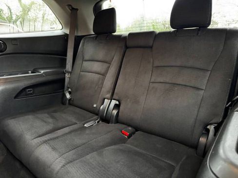 Used 2018 Honda Pilot EX image 16