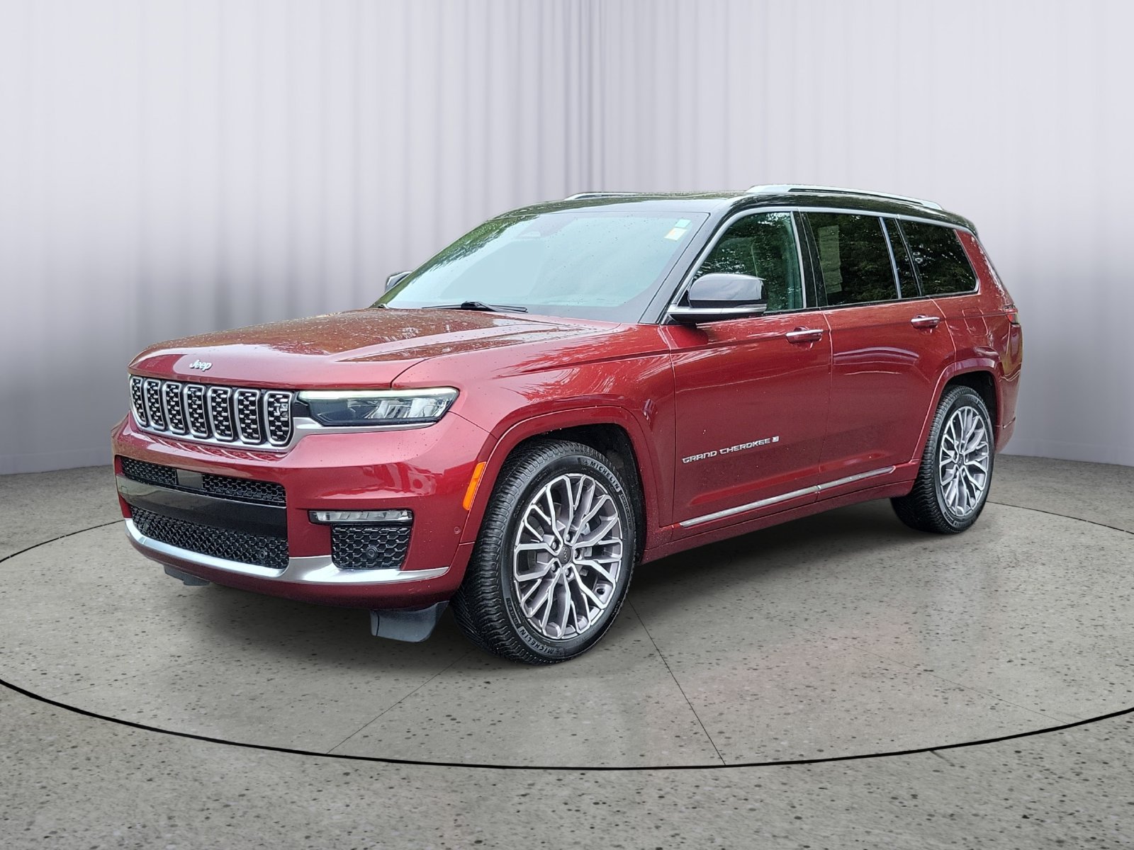 Used 2021 Jeep Grand Cherokee L Summit AWD/4WD image 5