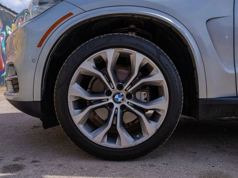 Used 2018 BMW X5 sDrive35i RWD image 16