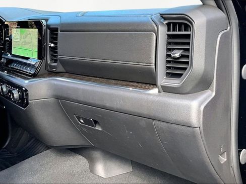 Used 2023 Chevrolet Silverado 1500 LT image 19