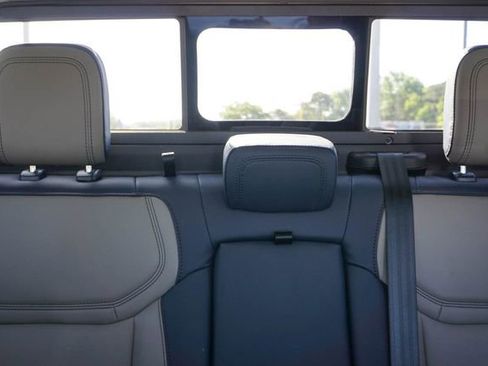 Used 2025 Ford Maverick Lariat w/ 4K Tow Package image 31