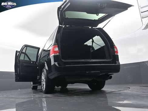 Used 2017 Lincoln Navigator L Reserve AWD/4WD image 30