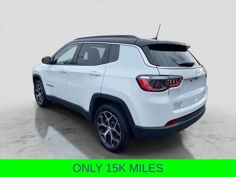 Certified 2024 Jeep Compass Limited image 3