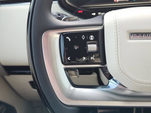 New 2026 Land Rover Range Rover Long Wheelbase SE image 27