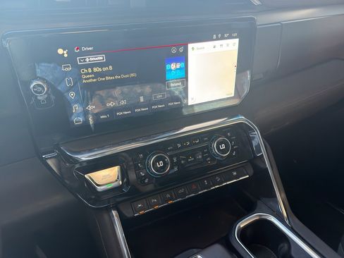 Used 2024 GMC Sierra 1500 Denali image 21