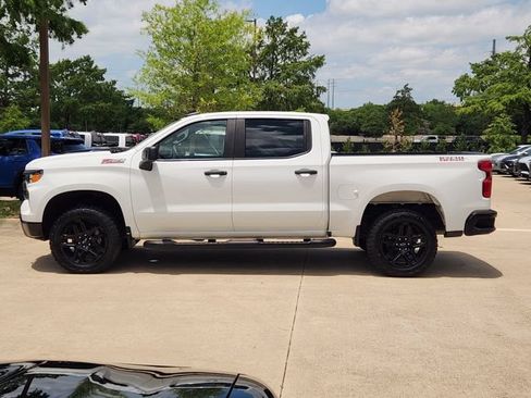 Used 2022 Chevrolet Silverado 1500 Custom Trail Boss AWD/4WD image 4
