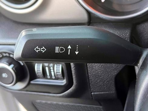 Used 2020 Jeep Wrangler Unlimited Sport image 19