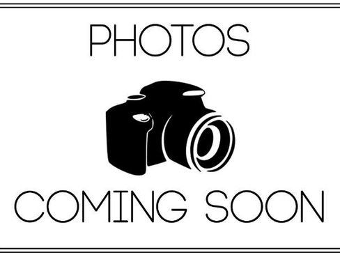 Used 2023 Subaru Forester Touring image 1