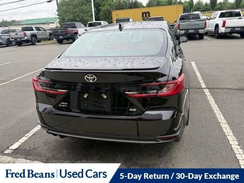 Used 2025 Toyota Camry SE AWD/4WD image 12