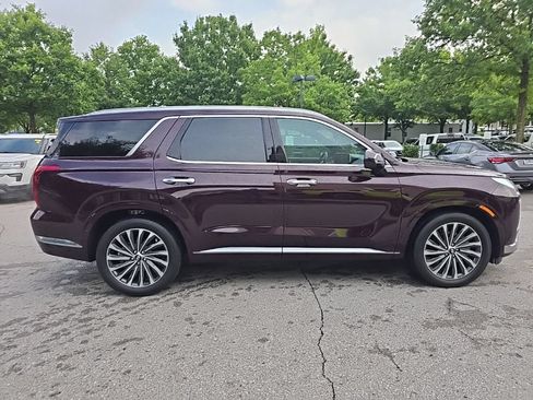Used 2024 Hyundai Palisade Calligraphy FWD image 9