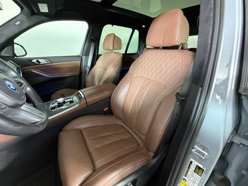 Used 2024 BMW X5 xDrive50e w/ Executive Package AWD/4WD image 6
