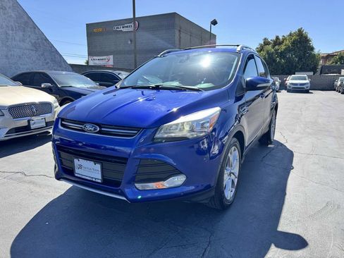 Used 2015 Ford Escape Titanium w/ Equipment Group 301A AWD/4WD image 12