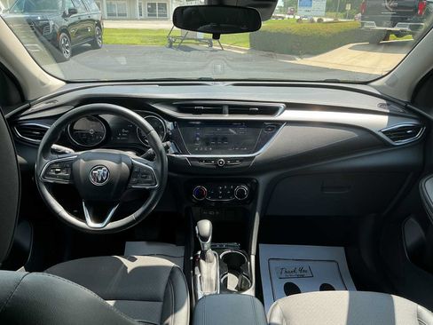 Used 2022 Buick Encore GX Preferred w/ Cold Weather Comfort Package FWD image 7