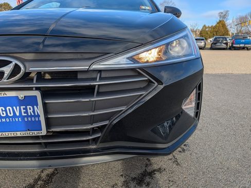 Used 2019 Hyundai Elantra SEL w/ Cargo Package image 10