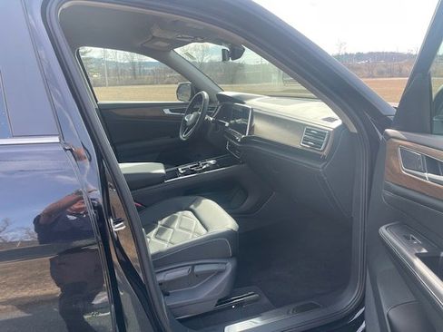 New 2026 Volkswagen Atlas SE AWD/4WD image 7