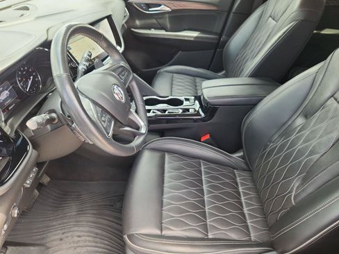 Used 2022 Buick Envision Avenir w/ Technology Package II FWD image 20