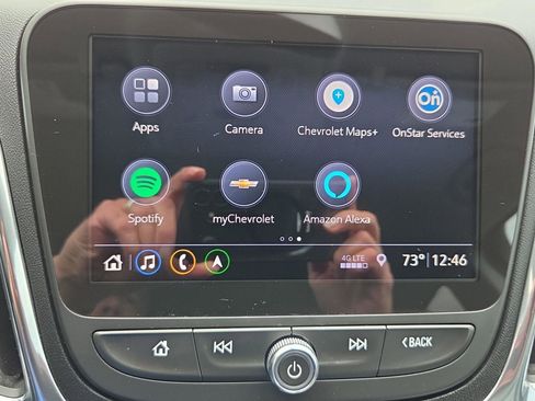 Used 2020 Chevrolet Equinox Premier FWD image 17