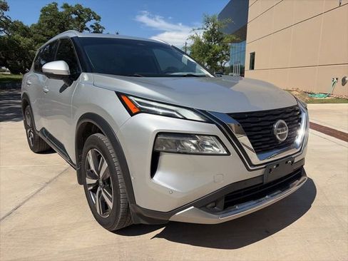 Used 2021 Nissan Rogue Platinum FWD image 5