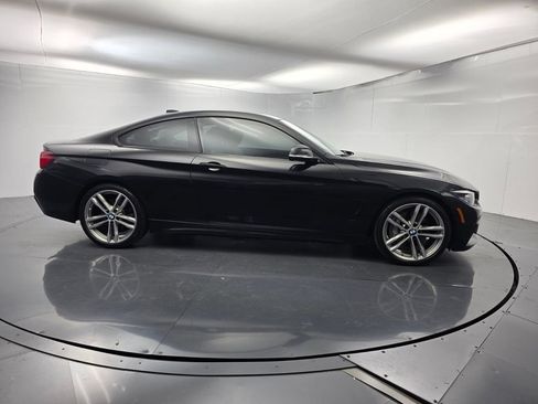 Used 2020 BMW 430i Coupe w/ M Sport Package RWD image 3