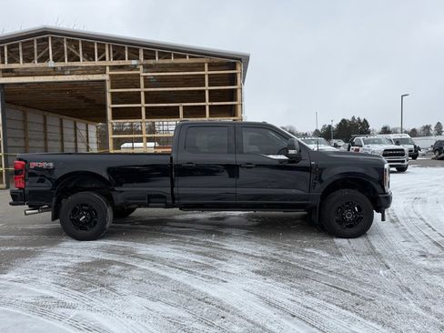 Used 2024 Ford F350 XLT w/ XLT Premium Package image 5