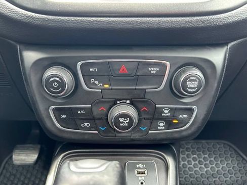 Used 2020 Jeep Compass Trailhawk w/ Safety & Security Group AWD/4WD image 21