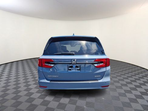 Used 2023 Honda Odyssey Touring image 6