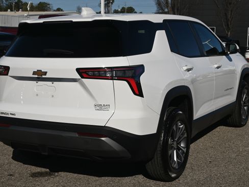 Used 2026 Chevrolet Equinox LT image 14