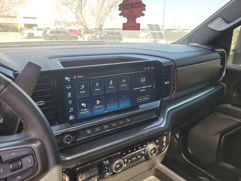 Used 2024 Chevrolet Silverado 3500 High Country w/ High Country Premium Package image 16