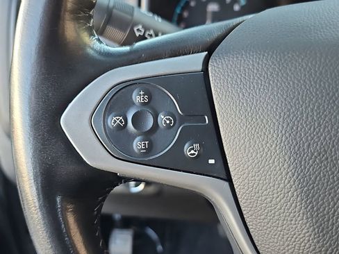 Used 2022 Chevrolet Colorado ZR2 AWD/4WD image 11