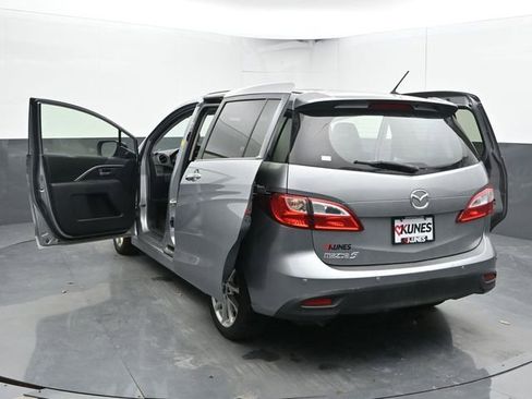 Used 2014 MAZDA MAZDA5 Touring image 34