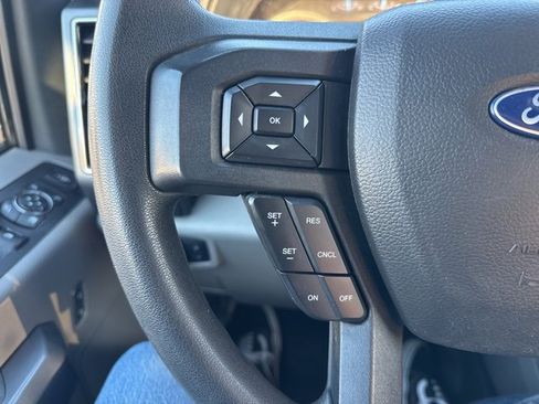 Used 2022 Ford F250 XLT w/ XLT Premium Package image 13