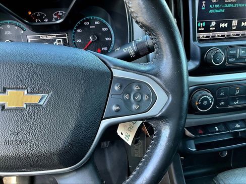 Used 2016 Chevrolet Colorado LT RWD image 13