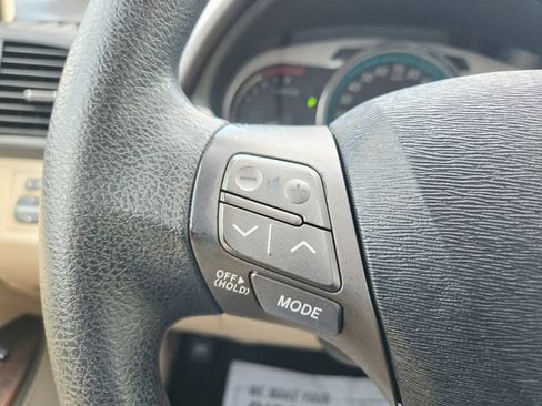Used 2011 Toyota Venza FWD image 19
