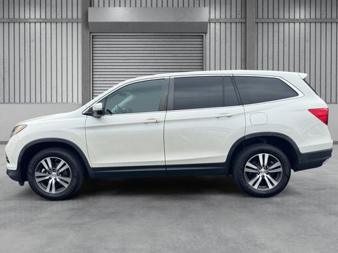 Used 2018 Honda Pilot EX image 30