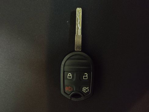 Used 2019 Ford Fiesta SE FWD image 32