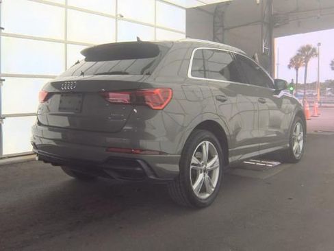 Used 2021 Audi Q3 2.0T Premium w/ Convenience Package image 4