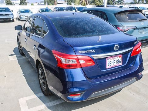 Used 2017 Nissan Sentra SV image 12