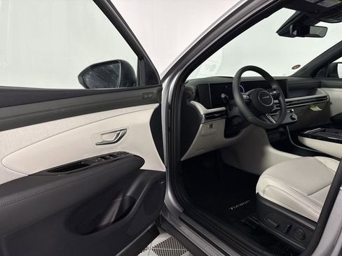 New 2026 Hyundai Tucson Limited image 11