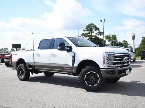 New 2026 Ford F250 King Ranch w/ Tremor Off-Road Package AWD/4WD image 1