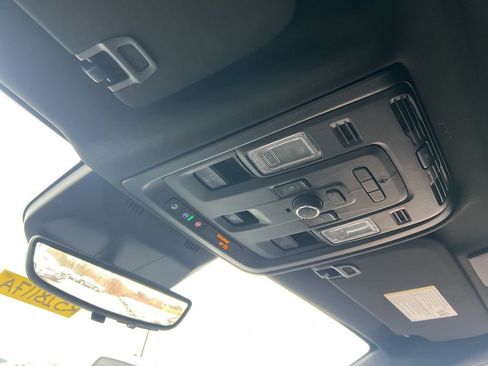 Used 2023 Cadillac Escalade ESV Sport image 22