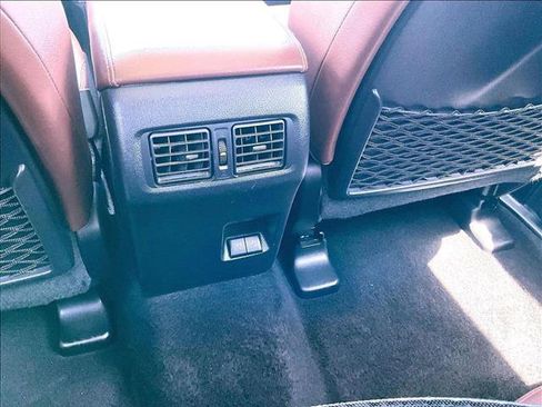 Used 2022 Toyota 4Runner Limited RWD image 25