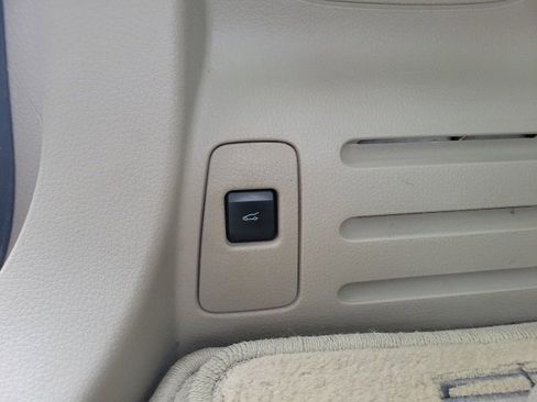 Used 2014 Lincoln MKX AWD w/ Olive Ash Wood Package image 22