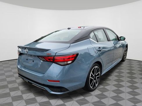 Certified 2025 Nissan Sentra SR w/ SR Premium Package FWD image 4