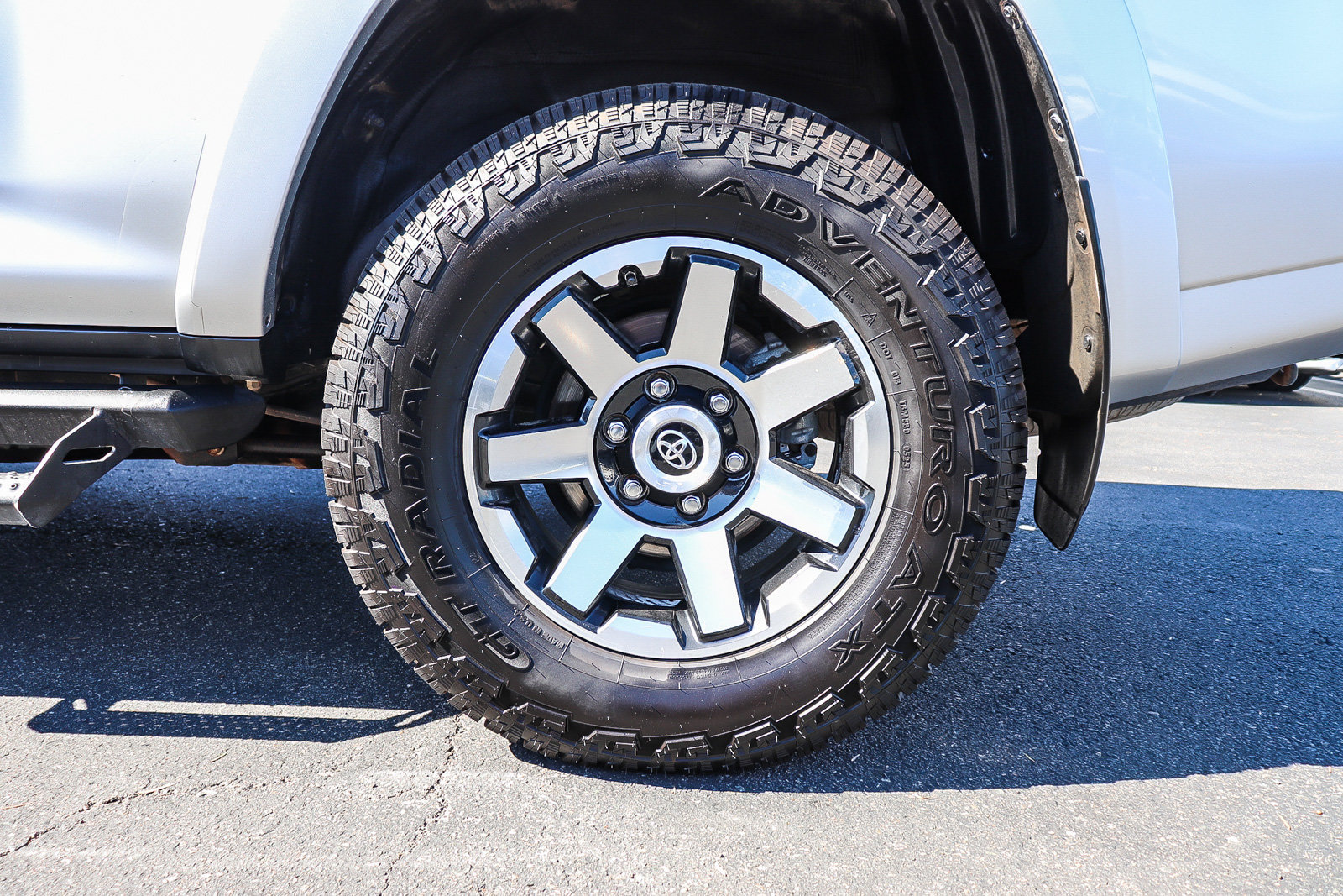 Certified 2021 Toyota 4Runner TRD Off-Road Premium AWD/4WD image 11