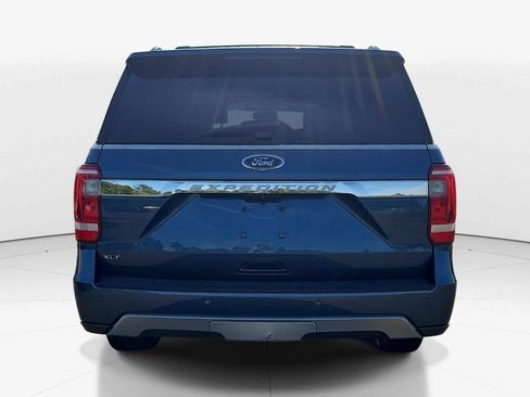 Used 2019 Ford Expedition XLT w/ Equipment Group 202A RWD image 7