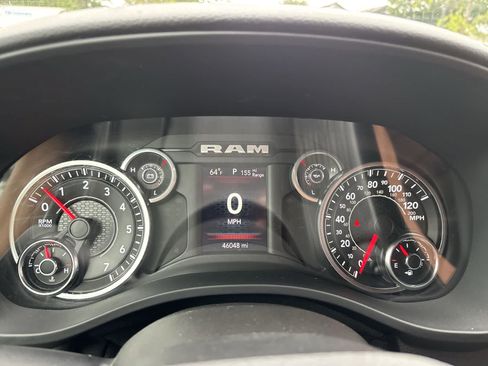 Used 2021 RAM 1500 Big Horn AWD/4WD image 9