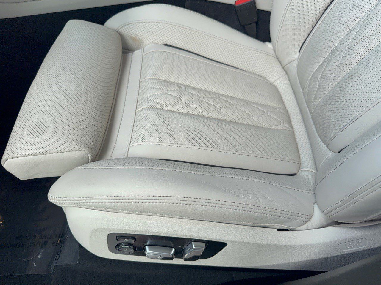 Used 2026 BMW X5 sDrive40i RWD image 16