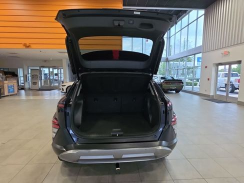 Used 2024 Hyundai Kona Limited AWD/4WD image 10