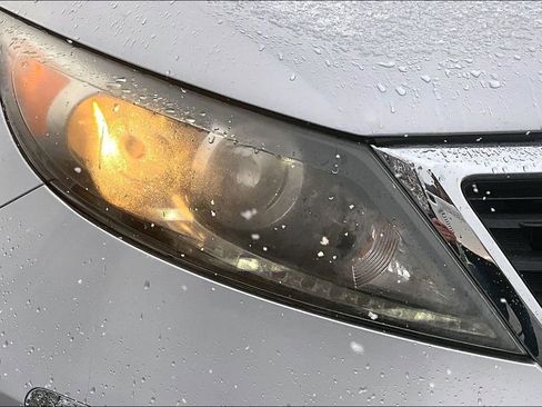 Used 2011 Kia Sportage EX image 29