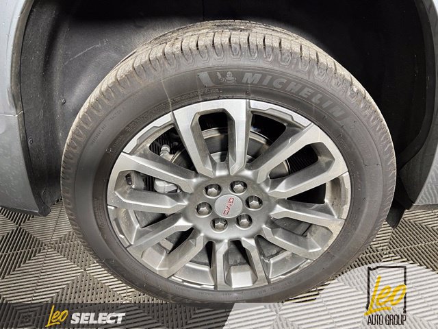 Used 2023 GMC Acadia Denali w/ Denali Ultimate Package AWD/4WD image 24